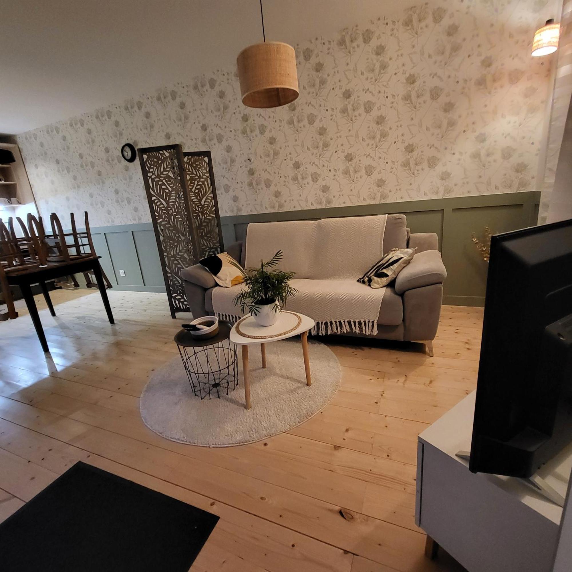 Ferienwohnung Le Nid Du Bosquet Issoire Exterior foto